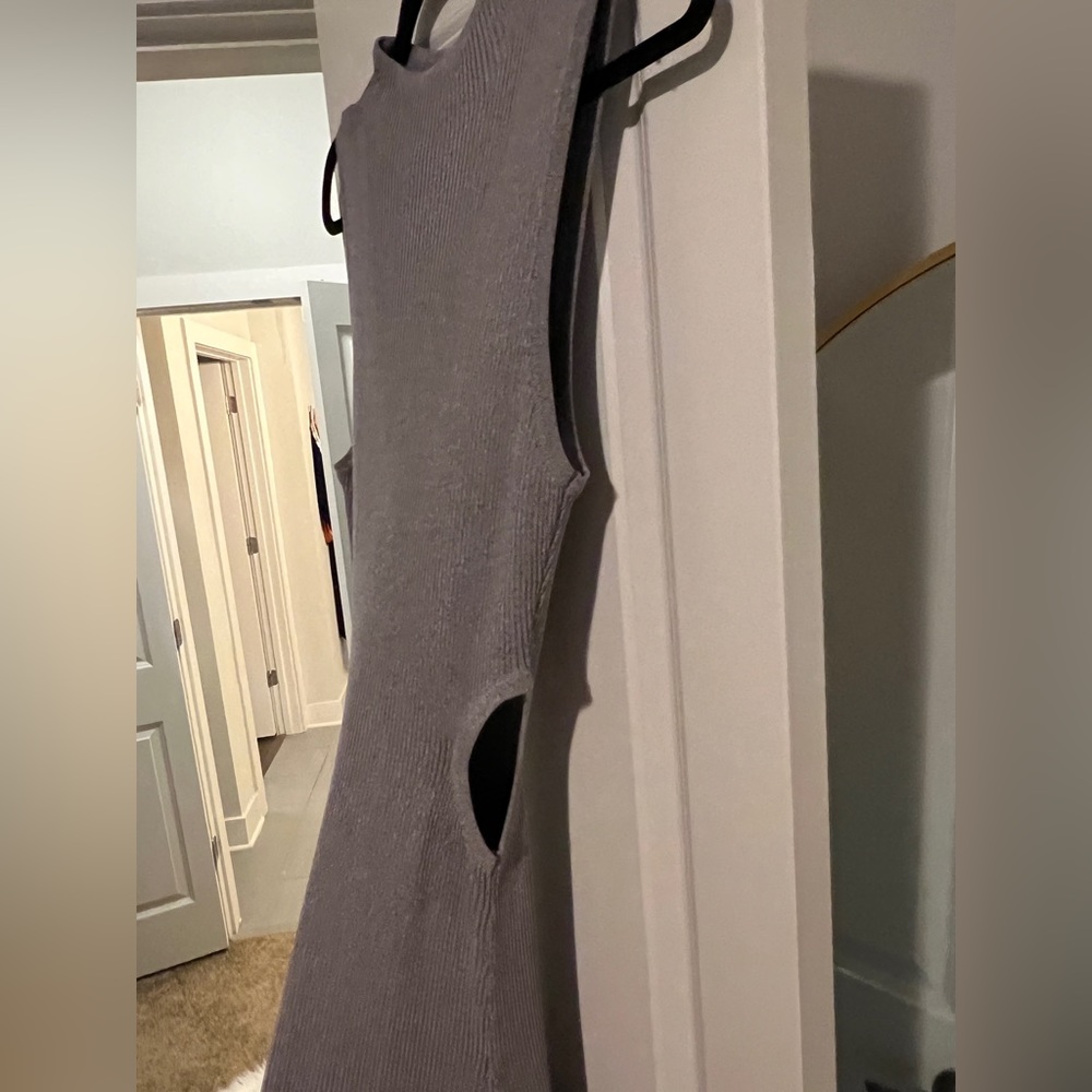SUTHERLAND GREY CUT OUT MIDI DRESS sweater dress - Picture 2 of 6